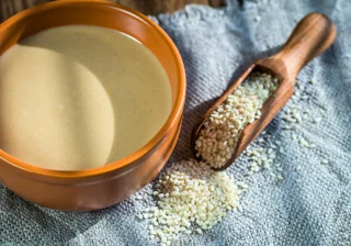ارده کنجد برای لاغری یا چاقی؟ بررسی کامل تاثیر ارده کنجد بر کاهش یا افزایش وزن